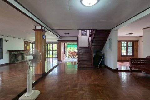 House in Hang Dong, Thailand 5 bedrooms № 158399 - photo 6