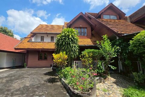 House in Hang Dong, Thailand 5 bedrooms № 158399 - photo 18