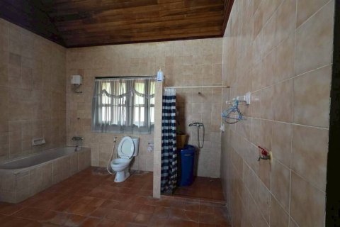 House in Hang Dong, Thailand 5 bedrooms № 158399 - photo 13