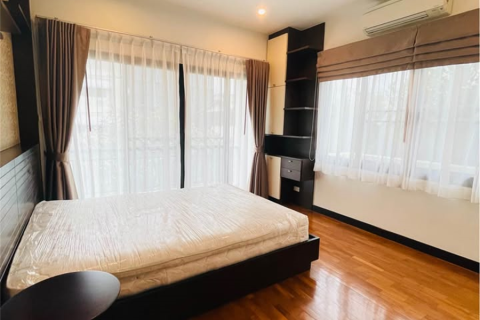 บ้านในกรุงเทพฯ, ประเทศไทย 4 ห้องนอน № 190394 - รูปถ่าย 4