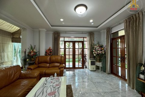 Офис в Банг Пхли Яи, Таиланд  № 152681 - фото 13