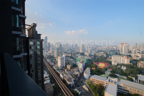Condo à Bangkok, Thaïlande, 2 chambres № 184544 - photo 9