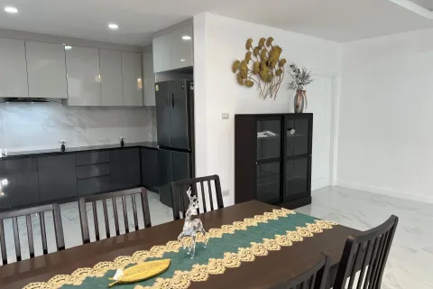 House in Pattaya, Thailand 5 bedrooms № 155668 - photo 10