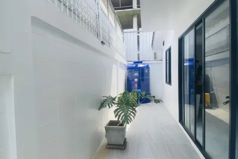 House in Pattaya, Thailand 5 bedrooms № 155668 - photo 29