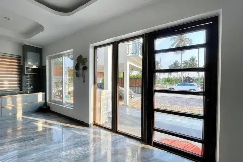 Villa à Pattaya, Thaïlande 4 chambres № 155672 - photo 20