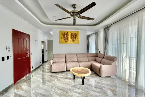 Villa à Pattaya, Thaïlande 4 chambres № 155672 - photo 27