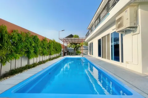 Villa à Pattaya, Thaïlande 4 chambres № 155672 - photo 5