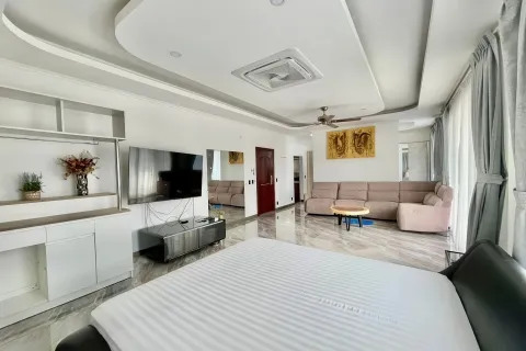 Villa à Pattaya, Thaïlande 4 chambres № 155672 - photo 28