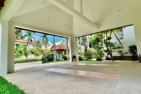 Villa à Pattaya, Thaïlande 5 chambres № 155669 - photo 12