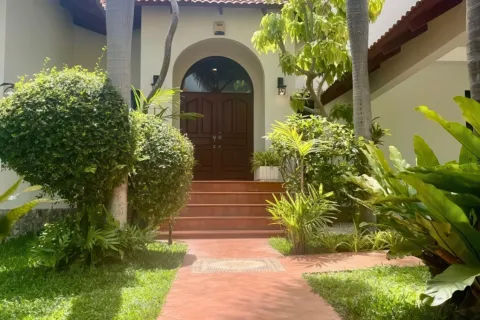 Villa à Pattaya, Thaïlande 5 chambres № 155669 - photo 4