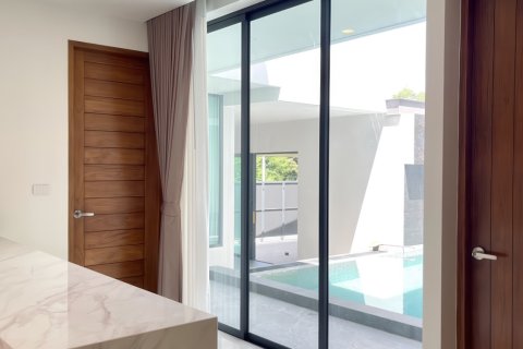 Дом в Паттайе, Таиланд с 6 комнатами  № 155667 - фото 5