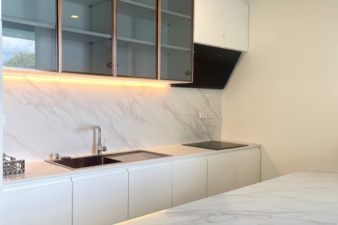 Дом в Паттайе, Таиланд с 6 комнатами  № 155667 - фото 9