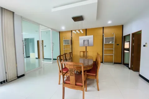 Villa à Pattaya, Thaïlande 4 chambres № 155671 - photo 10