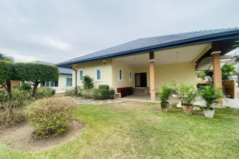 Villa à Pattaya, Thaïlande 4 chambres № 155671 - photo 4