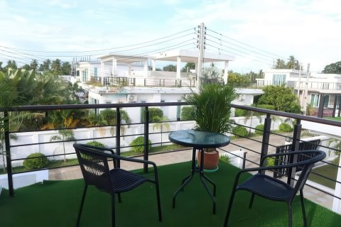 Villa in Pattaya, Thailand 4 bedrooms № 155670 - photo 16