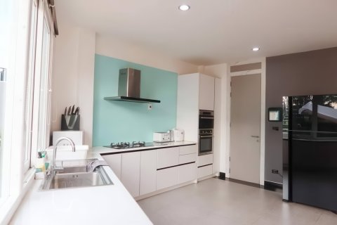 Villa in Pattaya, Thailand 4 bedrooms № 155670 - photo 12