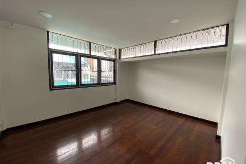 บ้านในกรุงเทพฯ, ประเทศไทย 4 ห้องนอน № 189373 - รูปถ่าย 10