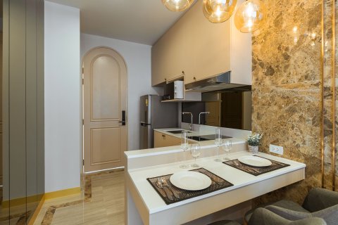 Condo à Phuket, Thaïlande, 2 chambres № 173756 - photo 8