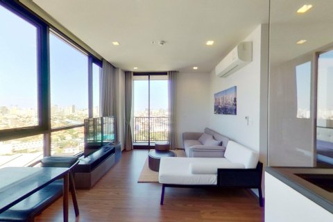 Studio in the Condo in Watthana, Bangkok, Thailand  № 173759 - photo 1