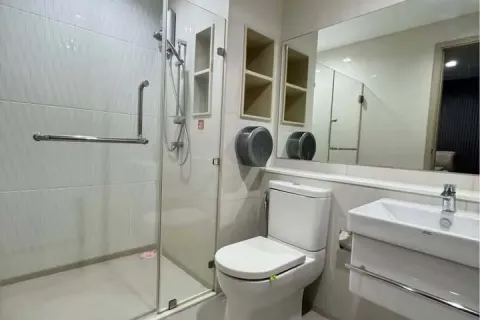 Condo à Chatuchak, Bangkok, Thaïlande, 2 chambres  № 173758 - photo 8