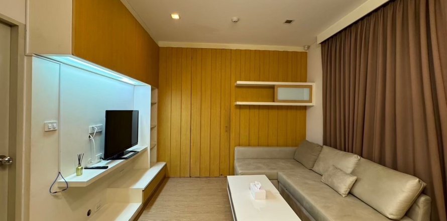 Condo à Watthana, Bangkok, Thaïlande, 3 chambres  № 163252