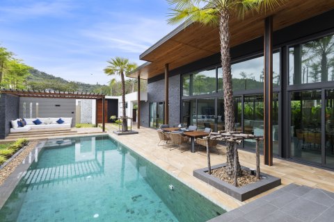 Villa à Phuket, Thaïlande 4 chambres № 163257 - photo 2