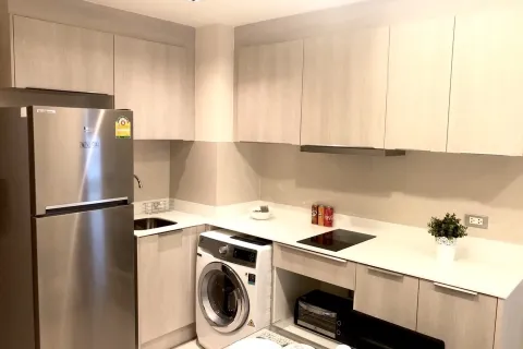 Кондоминиум с 2 спальнями в Клонг Тоэй, Бангкок, Таиланд № 163255 - фото 2