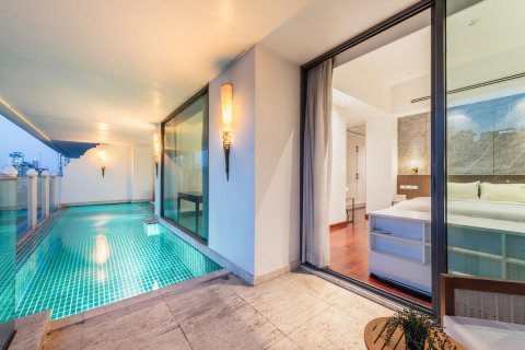 Condo à Watthana, Bangkok, Thaïlande, 2 chambres № 163258 - photo 4