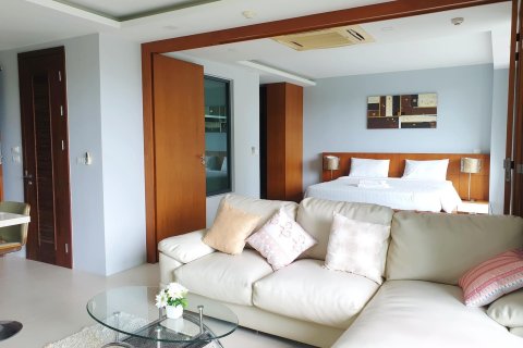 Apartment in Pattaya, Thailand 2 rooms № 168058 - photo 2