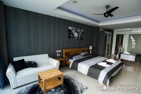 Hôtel à Pattaya, Thaïlande 3300 m2 № 168056 - photo 12