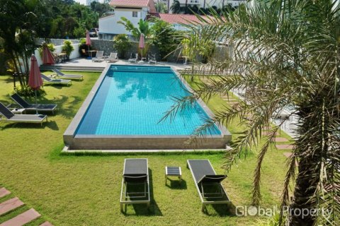 Hôtel à Pattaya, Thaïlande 3300 m2 № 168056 - photo 3