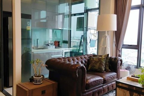 Condo à Khlong Toei, Bangkok, Thaïlande, 1 chambre № 200621 - photo 9