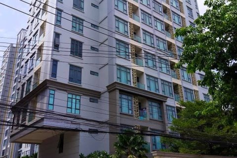 Condo à Khlong Toei, Bangkok, Thaïlande, 1 chambre № 200621 - photo 6
