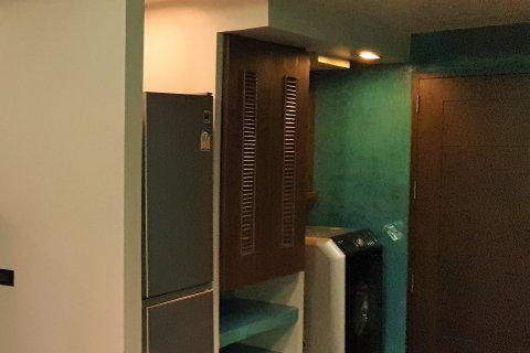 Condo à Watthana, Bangkok, Thaïlande, 3 chambres № 200619 - photo 8