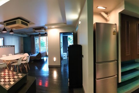 Condo à Watthana, Bangkok, Thaïlande, 3 chambres  № 200619