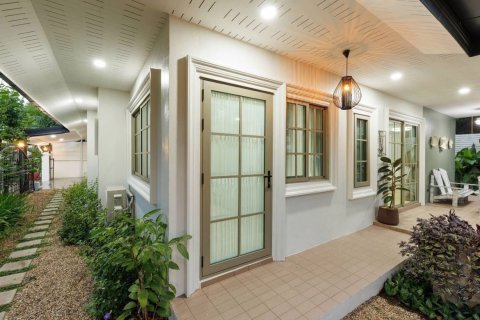 House in Chiang Mai, Thailand 5 bedrooms № 160096 - photo 12
