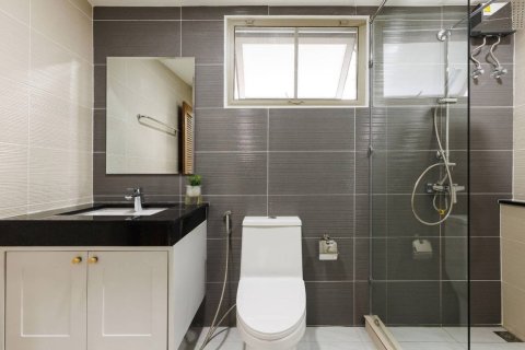 House in Chiang Mai, Thailand 5 bedrooms № 160096 - photo 11