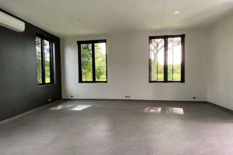 Maison à Chiang Mai, Thaïlande 6 chambres № 160094 - photo 16