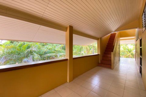 Дом в Чиангмае, Таиланд с 7 спальнями  № 160098 - фото 16