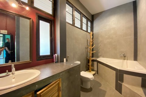 Дом в Чиангмае, Таиланд с 7 спальнями  № 160098 - фото 29