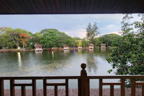 Propriété commerciale à Chiang Mai, Thaïlande 360 m2 № 160099 - photo 7