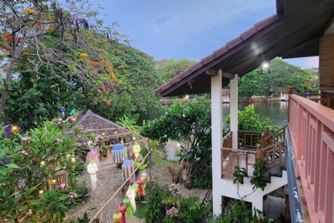 Propriété commerciale à Chiang Mai, Thaïlande 360 m2 № 160099 - photo 5