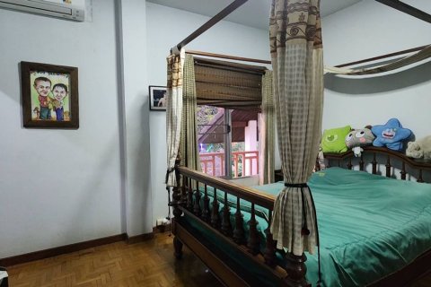 Propriété commerciale à Chiang Mai, Thaïlande 360 m2 № 160099 - photo 13