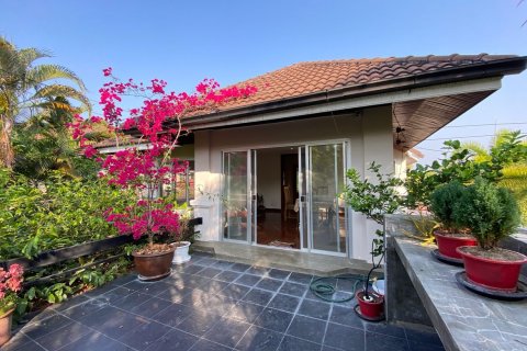 House in Chiang Mai, Thailand 4 bedrooms № 160093 - photo 3