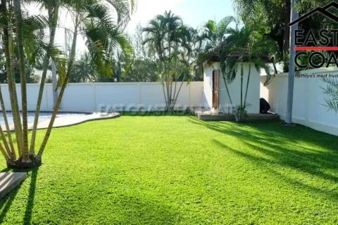 Casa de 3 dormitorios en Pattaya, Tailandia № 213780 - foto 8