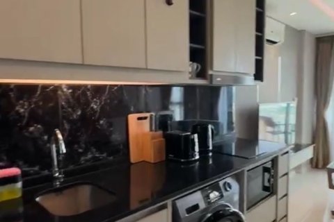 Studio dans le Condo à Phuket, Thaïlande  № 167609 - photo 9