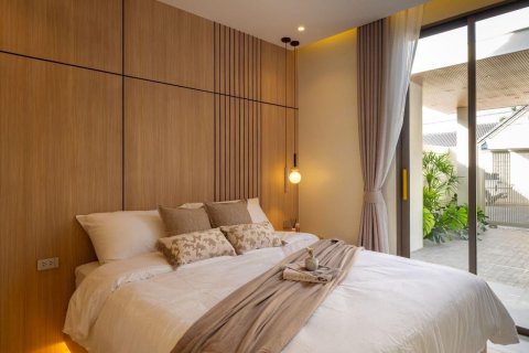 Villa in Phuket, Thailand 3 bedrooms № 167610 - photo 8