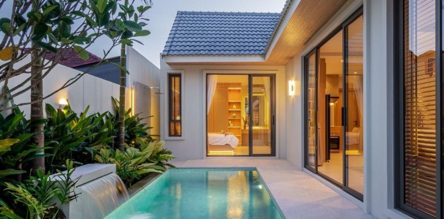 Villa in Phuket, Thailand 3 bedrooms № 167610