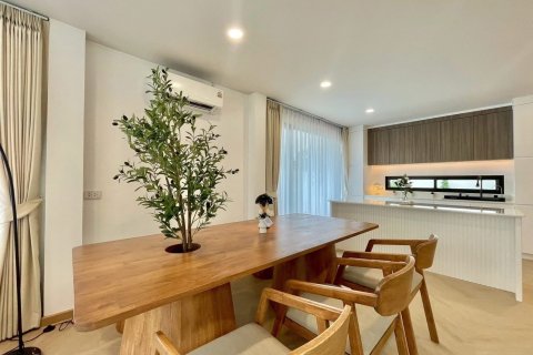 Дом в Правете, Бангкок, Таиланд с 3 спальнями  № 167604 - фото 4