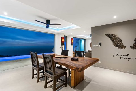 Villa in Ko Samui, Thailand 3 bedrooms № 166543 - photo 13